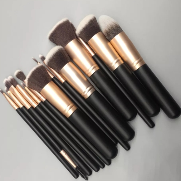 SALE! Makeup Brush Set 14 piece - Picture 3 of 6